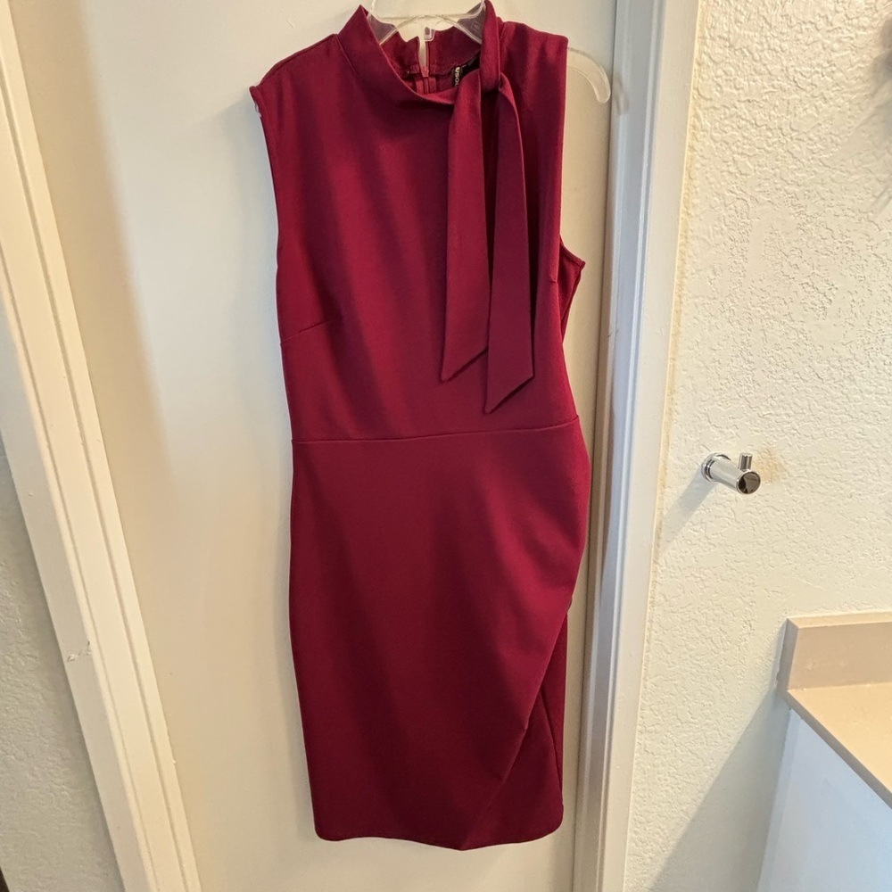 Miusol Burgundy Midi Dress with Bow Detail
